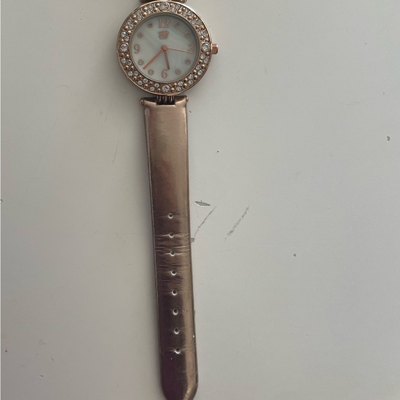 Elizabeth Taylor Watch - Picture 3 of 4